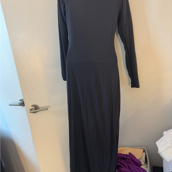 SKIMS Fits Everybody Onyx Maxi Dress - Picture 3 of 5